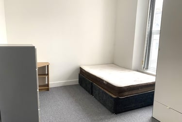 6 bed flat, 10 Lisson Grove, Mutley, Plymouth, PL47DN - Image 6